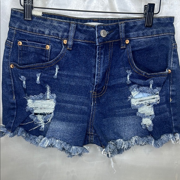 Almost‎ Famous Blue Distressed Jean Shorts Frayed Hem Size 7 - Picture 1 of 10
